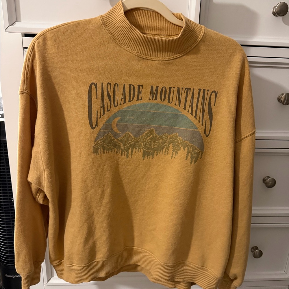 American Eagle Outfitters Mustard Mockneck Sweater